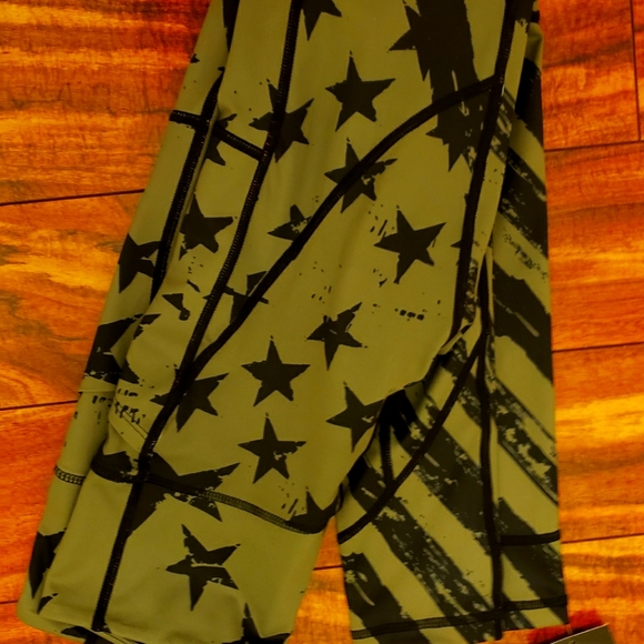 EPHM leggings sz S BNWT - Picture 1 of 4